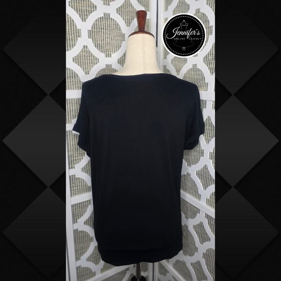 August Silk Black V Neck Embellished Gold Circle Necklace Knit Top Size Medium - Picture 7 of 10